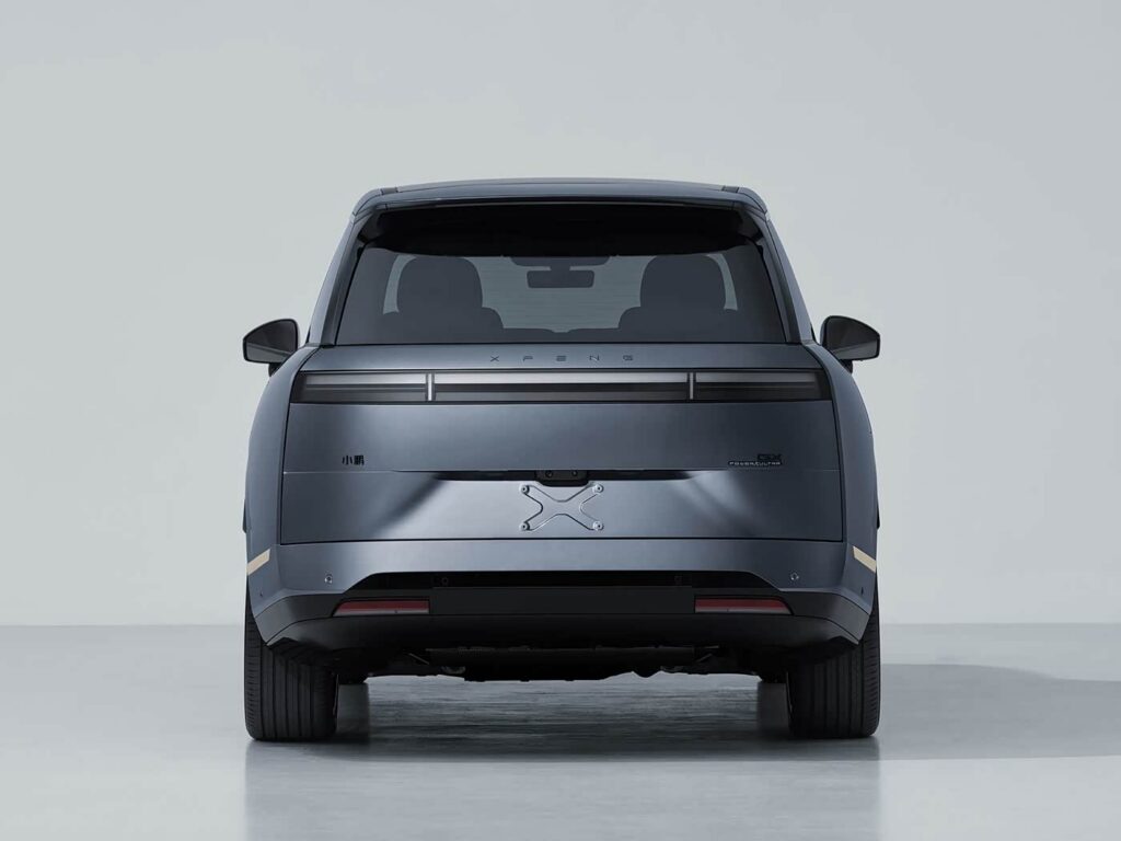 1400x1050_autohomecar__ChxpWGmFzA2AWjyYAAsXxtEDYjA385