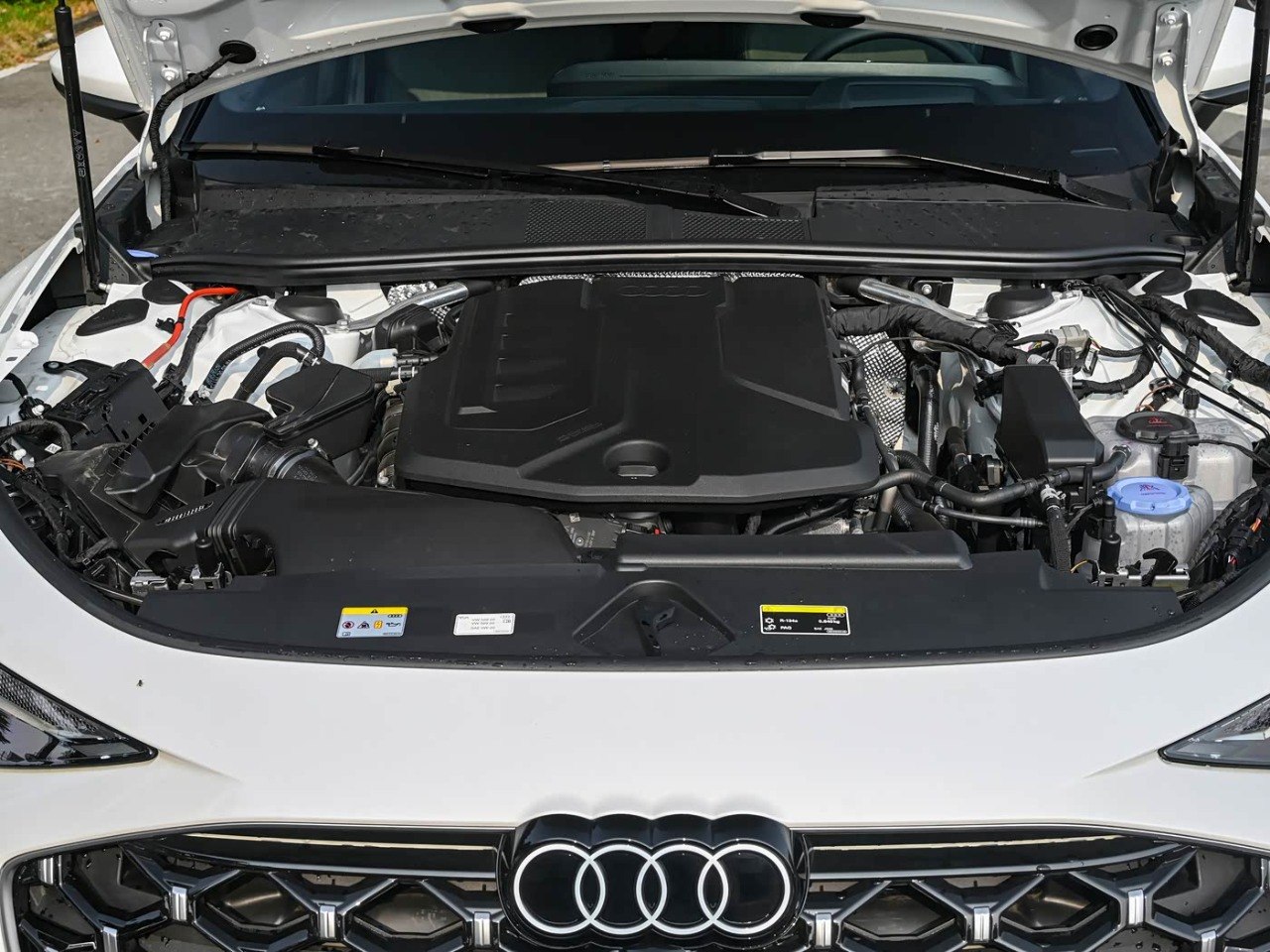 2026 Audi A6L engine bay 3.0T V6