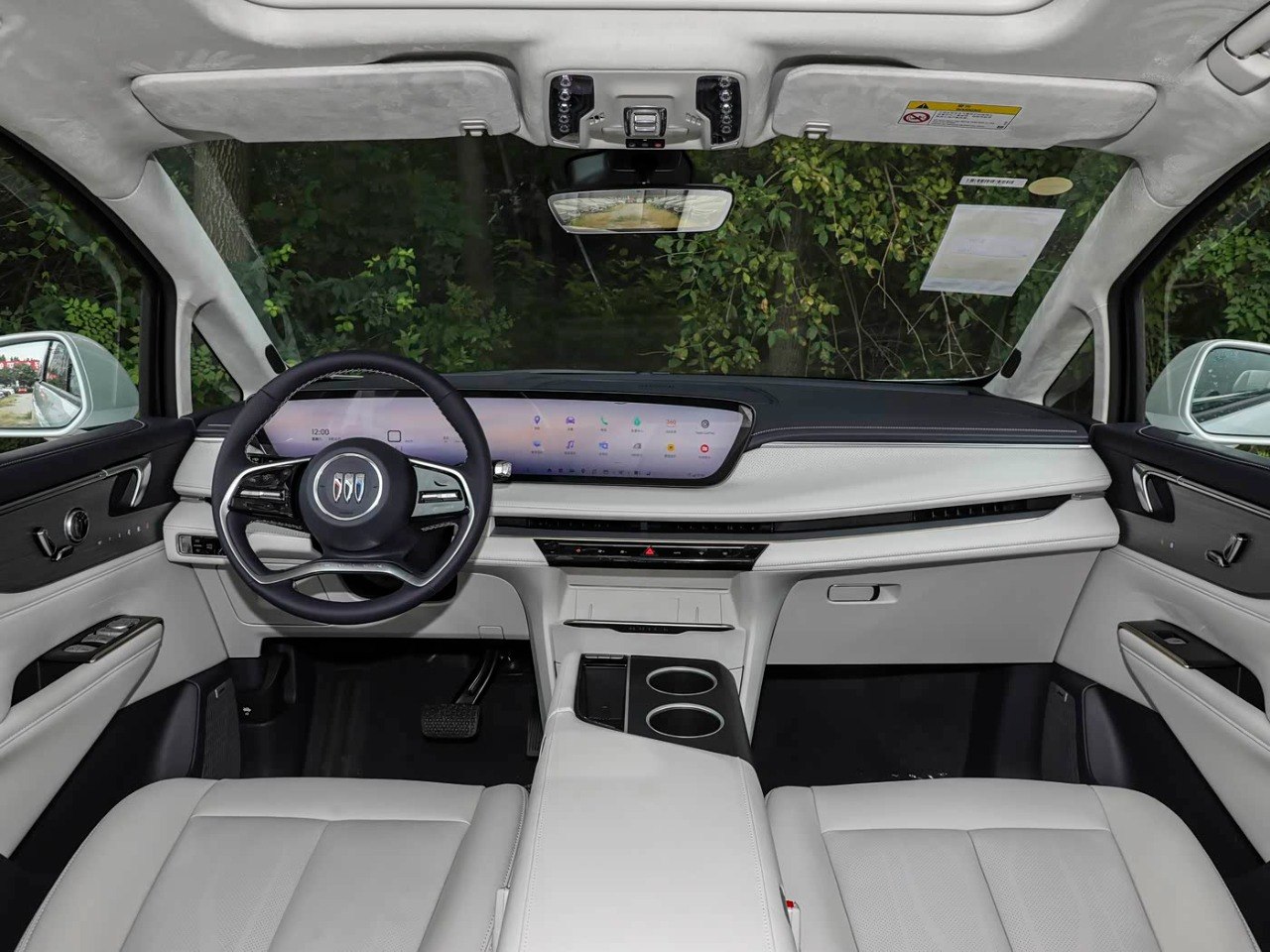 Buick GL8 Avenir PHEV full dashboard dual 12.3 screens