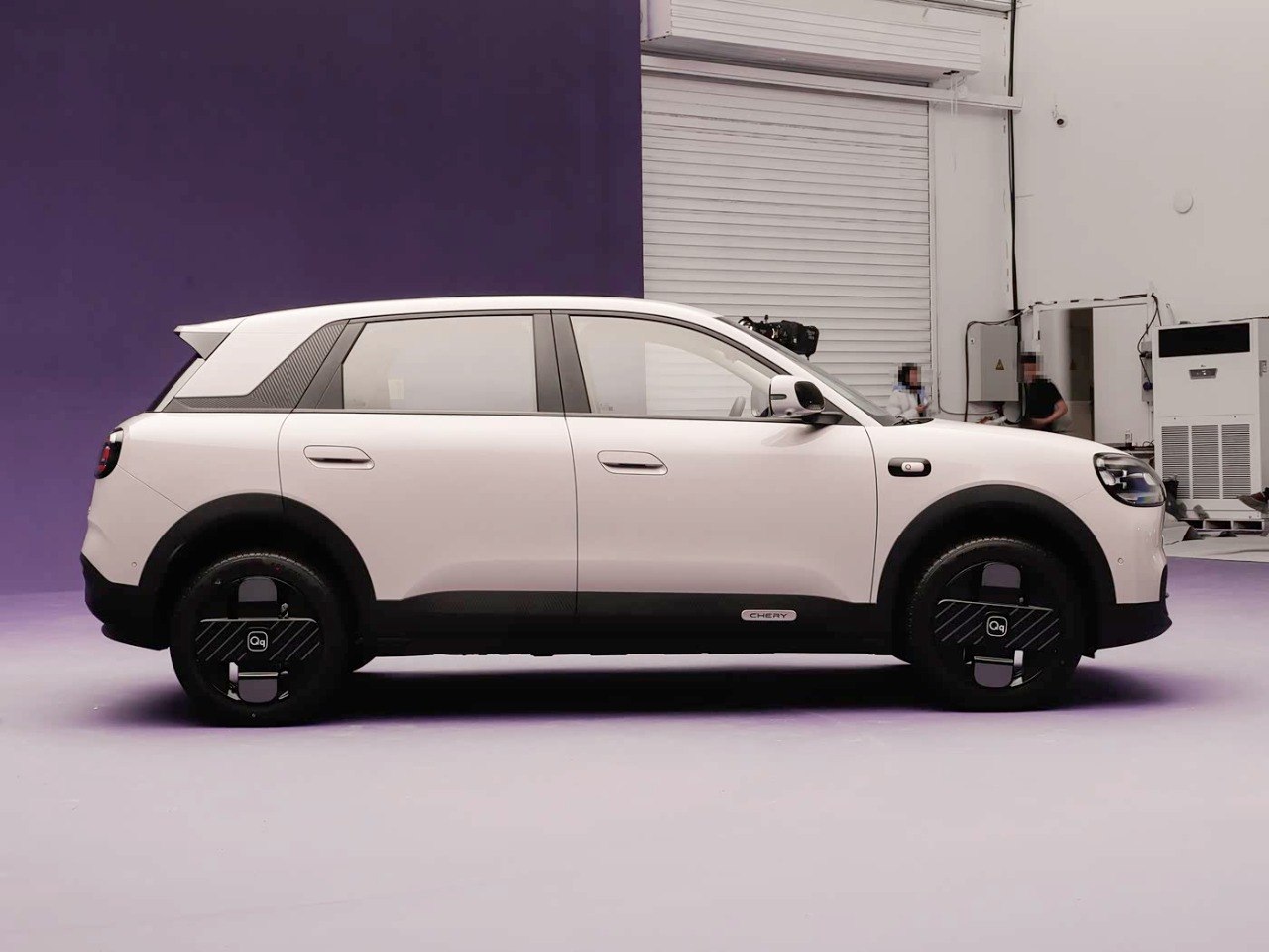 Chery QQ3 side profile white