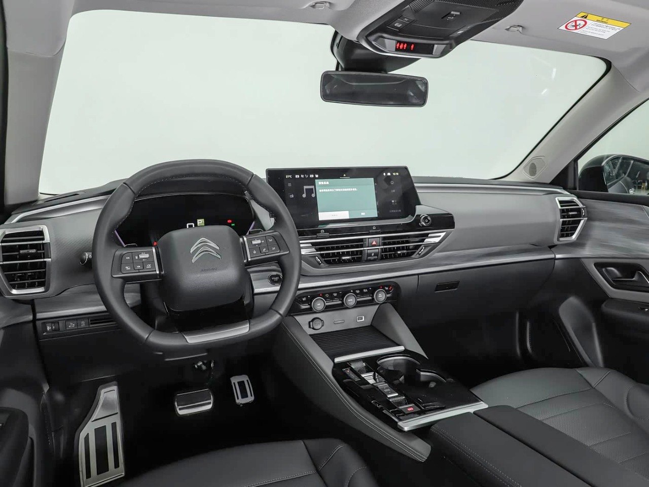 Citroen Versailles C5 X dashboard driver view