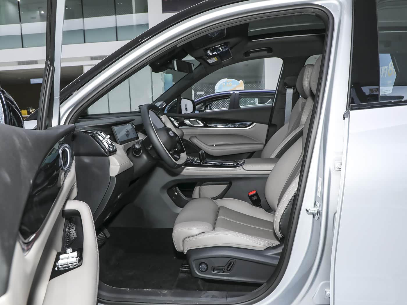 Market Position & Competition