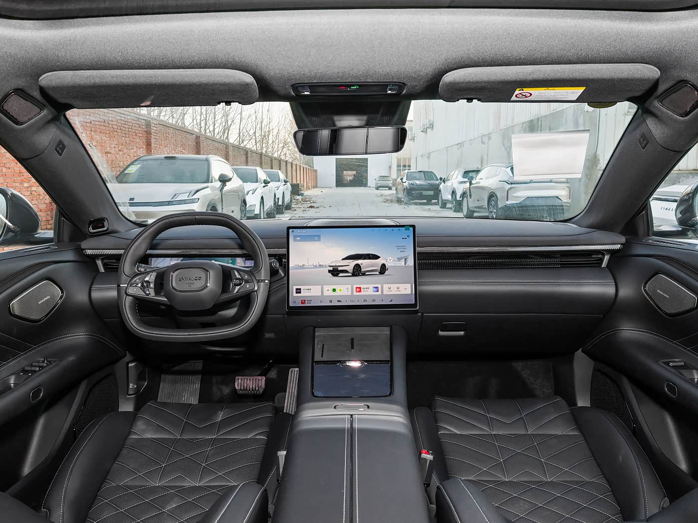 Key Features & Specs