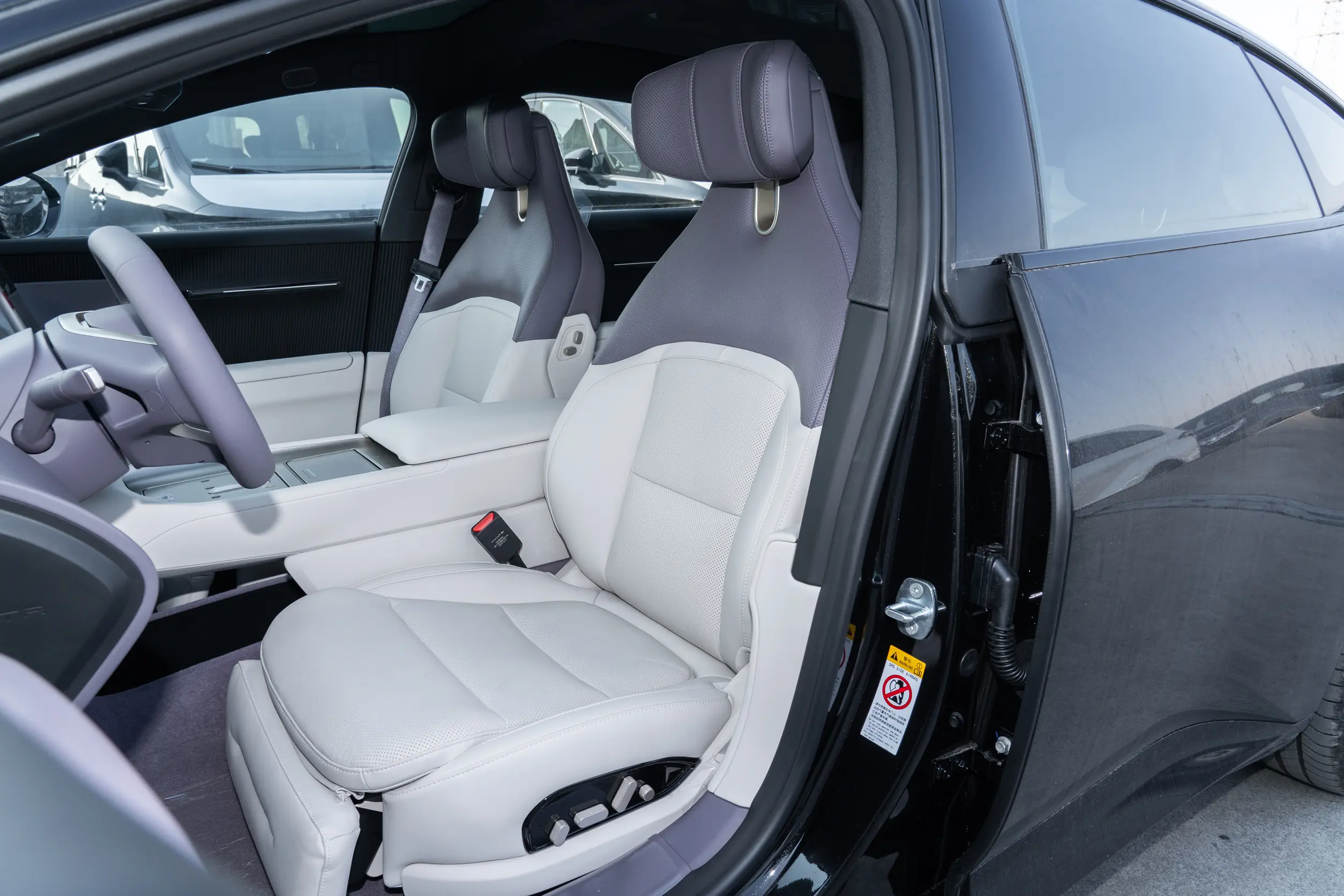 Key Features & Specs