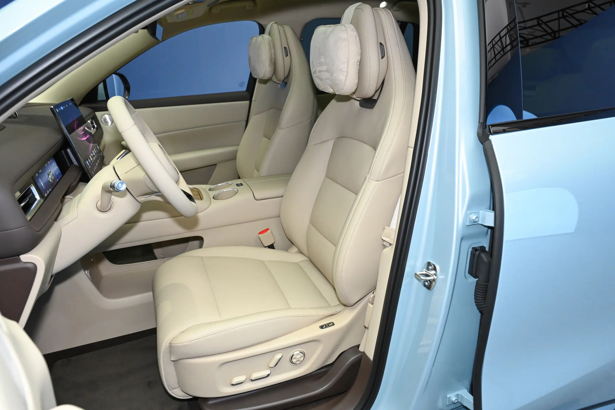 Key Features & Specs