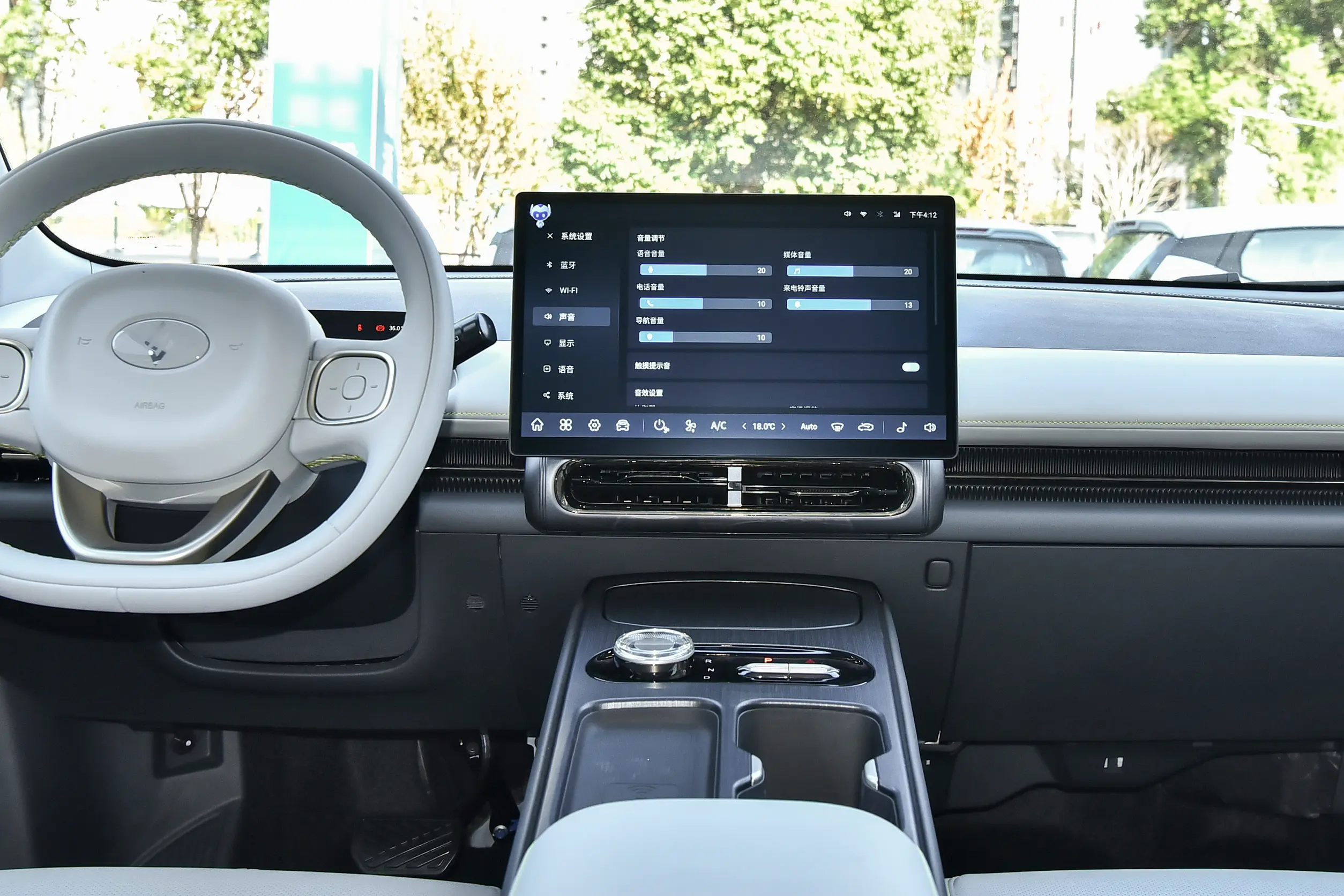 Key Features & Specs