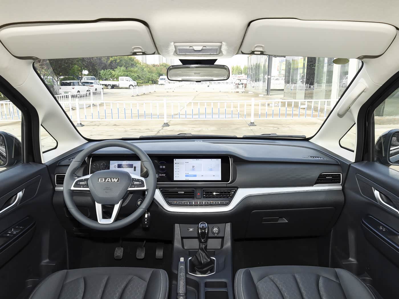 Key Features & Specs