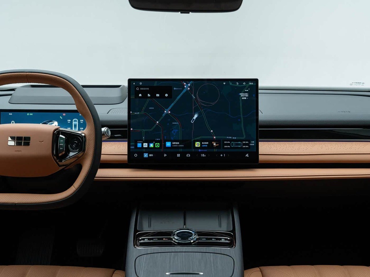 Geely Galaxy Staray 8 dashboard map navigation screen