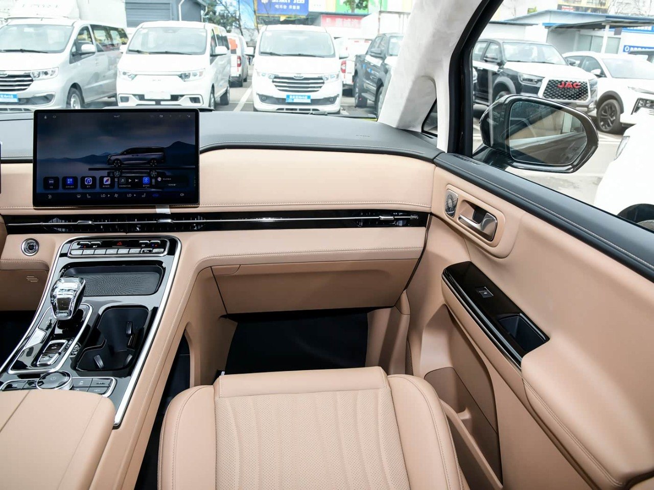 JAC Ruifeng RF8 front passenger interior