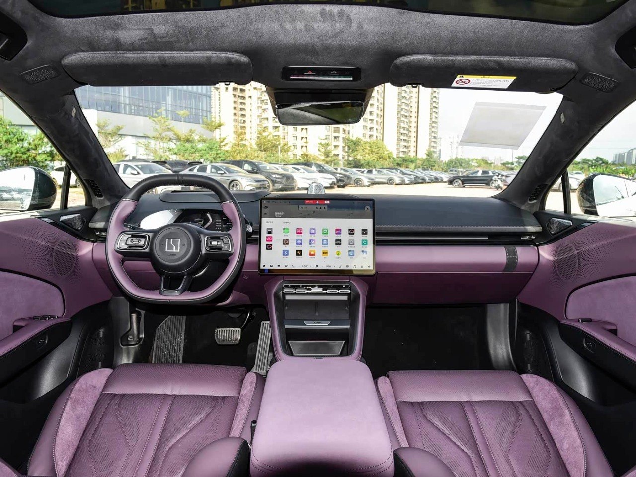 Zeekr 007 GT full interior purple alcantara dashboard