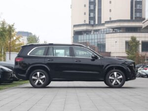 2027 Mercedes‑Benz GLS Facelift: Flat‑Plane Crank V8, Predictive Air Suspension, MBUX Superscreen — Coming to China in 2027