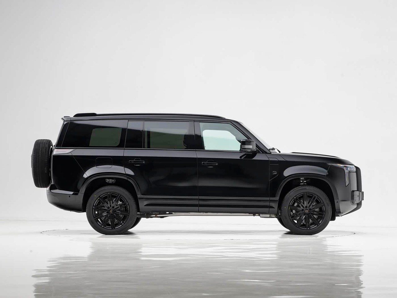 Jishi ADAMAS front seat door open brown leather