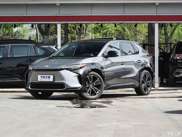 Toyota bZ Lexus RZ Subaru Solterra recall image